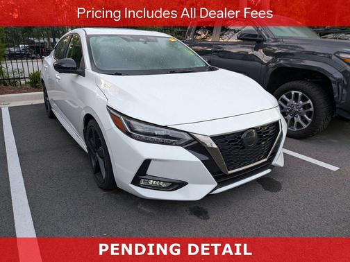 Aspen White TriCoat Pearl 2022 Nissan Sentra SR
