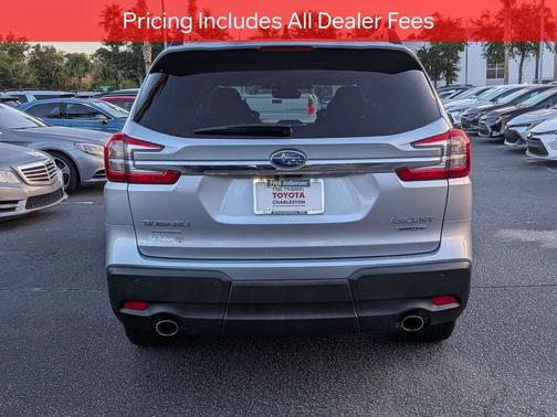 Ice Silver Metallic 2023 Subaru Ascent Limited 7-Passenger