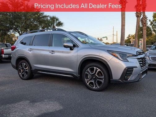 Ice Silver Metallic 2023 Subaru Ascent Limited 7-Passenger