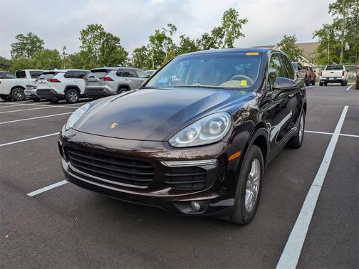 2016 Porsche Cayenne Base