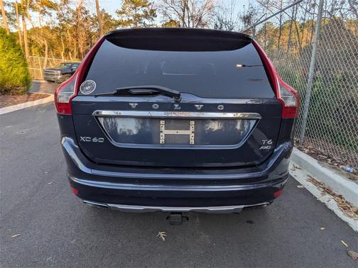 2015 Volvo XC60 T6 Platinum