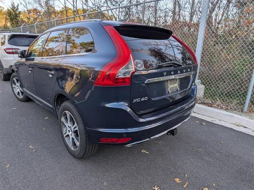 2015 Volvo XC60 T6 Platinum