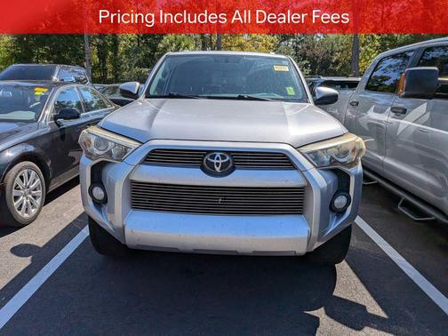 Classic Silver Metallic 2016 Toyota 4Runner SR5