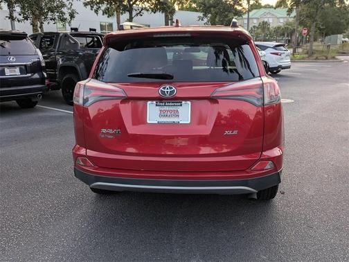 2017 Toyota RAV4 XLE