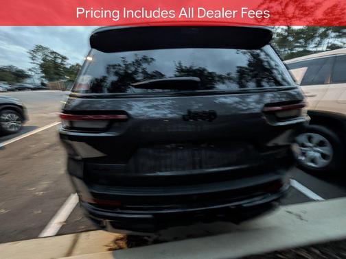 Baltic Gray Metallic Clearcoat 2025 Jeep Grand Cherokee L Summit Reserve