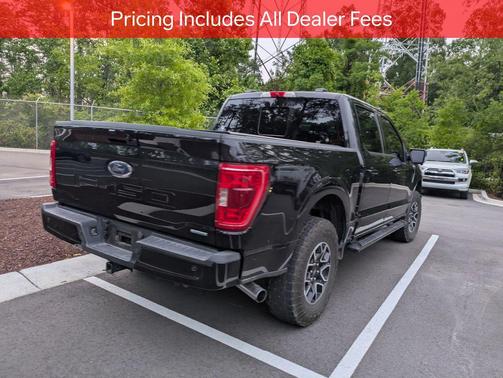 AGATE BLACK METALLIC 2021 Ford F-150 XLT