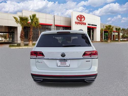 2022 Volkswagen Atlas 2.0T SE