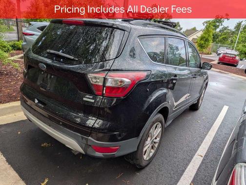 SHADOW BLACK 2018 Ford Escape SE