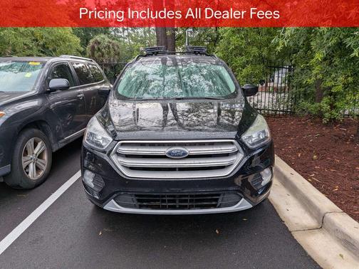 SHADOW BLACK 2018 Ford Escape SE