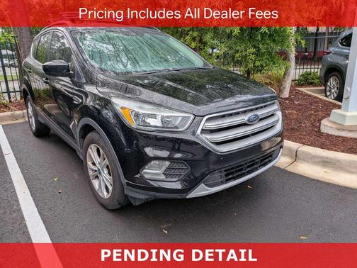 SHADOW BLACK 2018 Ford Escape SE