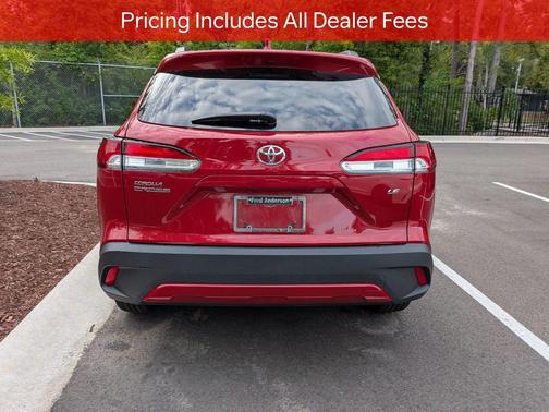Barcelona Red Metallic 2022 Toyota Corolla Cross LE
