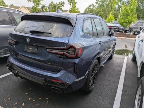 2022 BMW X3 M40i
