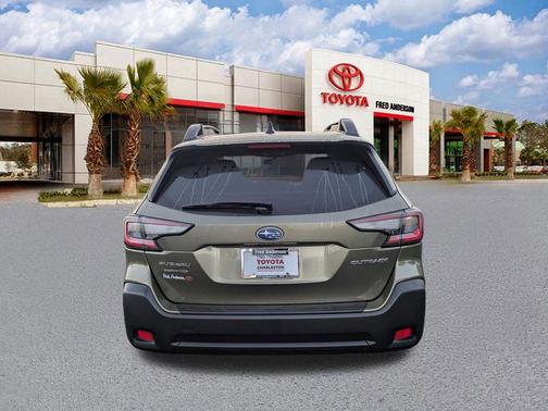 Autumn Green Metallic 2025 Subaru Outback Premium