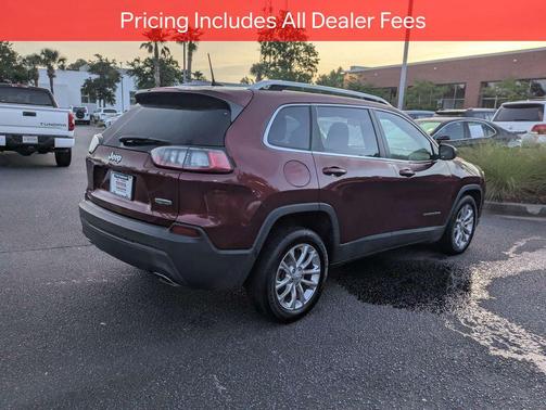 Velvet Red Pearlcoat 2019 Jeep Cherokee Latitude