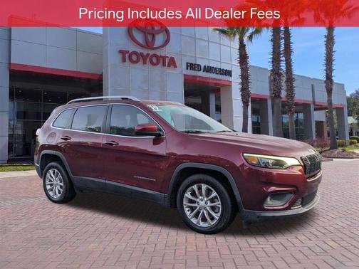 Velvet Red Pearlcoat 2019 Jeep Cherokee Latitude
