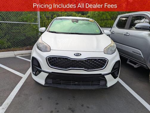 Snow White Pearl 2021 Kia Sportage LX