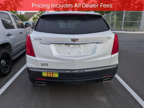 Crystal White Tricoat 2017 Cadillac XT5 Premium Luxury