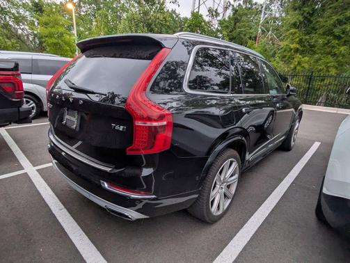 Onyx Black Metallic 2018 Volvo XC90 T6 Inscription