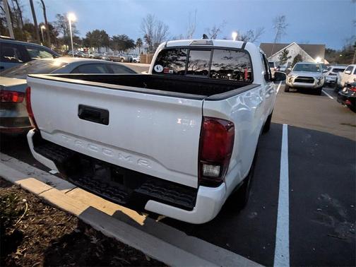 2022 Toyota Tacoma SR