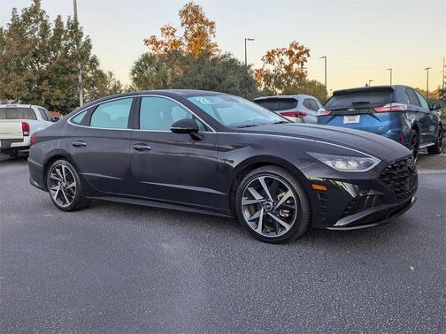 2023 Hyundai SONATA SEL Plus