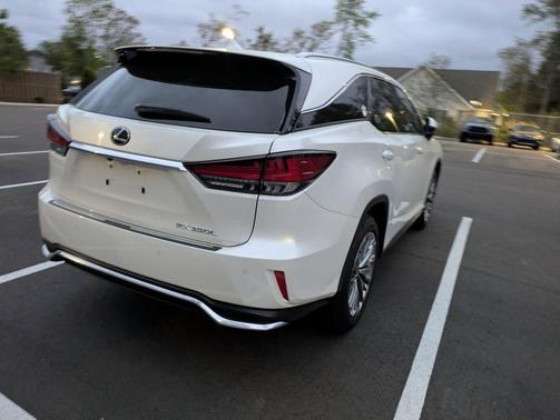 Eminent White Pearl 2022 Lexus RX 350L Luxury