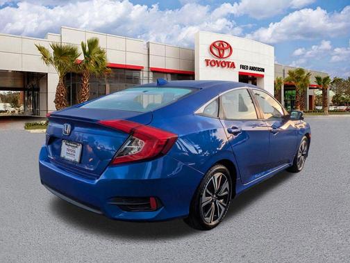 Aegean Blue Metallic 2017 Honda Civic EX-T