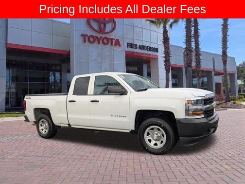 Summit White 2018 Chevrolet Silverado 1500 WT