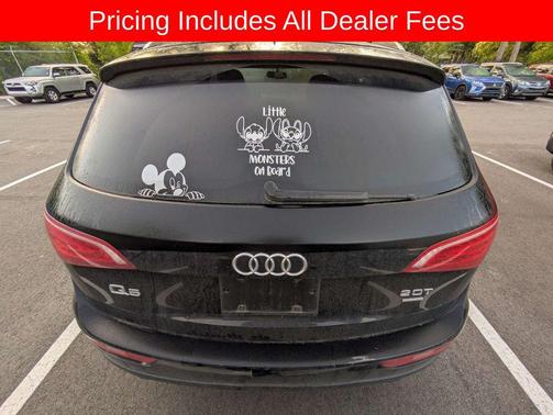Brilliant Black 2011 Audi Q5 2.0T Premium