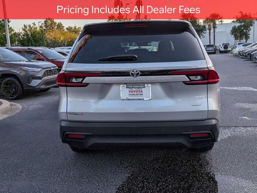 Celestial Silver Metallic 2025 Toyota Grand Highlander XLE