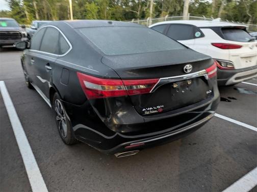 2016 Toyota Avalon XLE