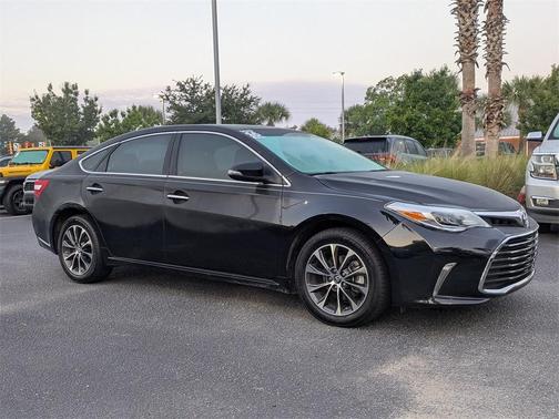 2016 Toyota Avalon XLE