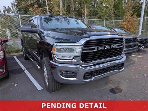 2019 RAM 2500 Big Horn Crew Cab 4x4 6'4' Box