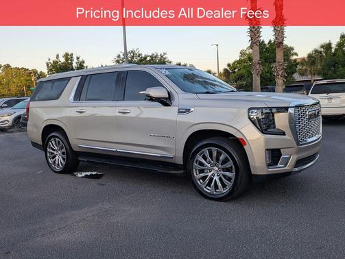 Pearl Beige Metallic 2022 GMC Yukon XL Denali