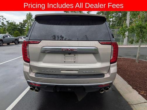 Pearl Beige Metallic 2022 GMC Yukon XL Denali