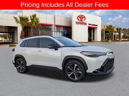 Wind Chill Pearl 2025 Toyota Corolla Hybrid SE