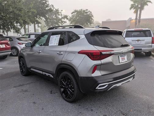 2022 Kia Seltos Nightfall