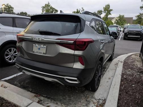 2022 Kia Seltos Nightfall