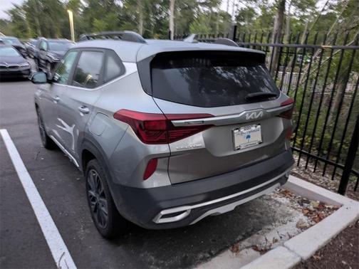 2022 Kia Seltos Nightfall