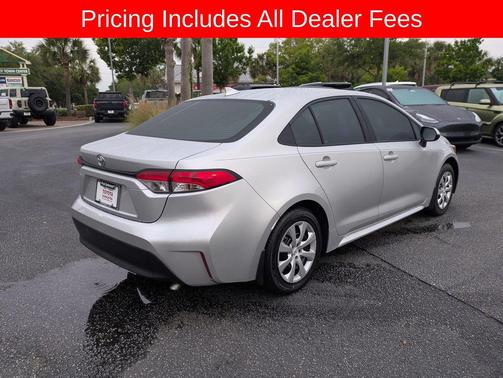 Classic Silver Metallic 2025 Toyota Corolla LE