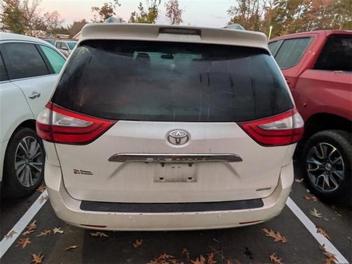 2015 Toyota Sienna Limited Premium
