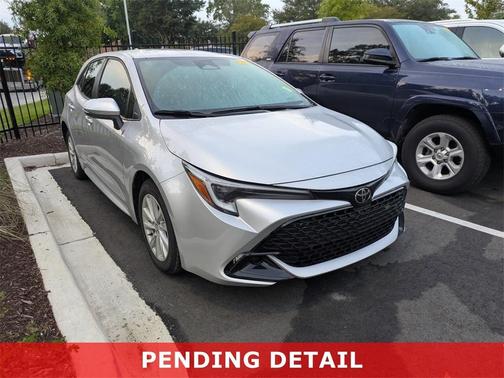 2023 Toyota Corolla Hatchback SE