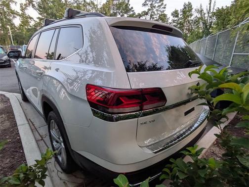 2022 Volkswagen Atlas 3.6L SE w/Technology