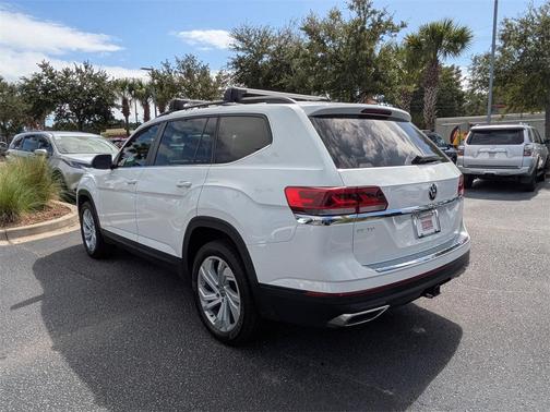 2022 Volkswagen Atlas 3.6L SE w/Technology