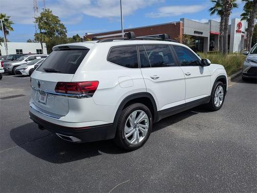 2022 Volkswagen Atlas 3.6L SE w/Technology