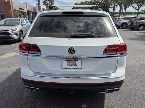 2022 Volkswagen Atlas 3.6L SE w/Technology
