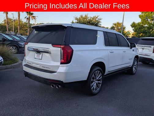 White Frost Tricoat 2021 GMC Yukon XL Denali