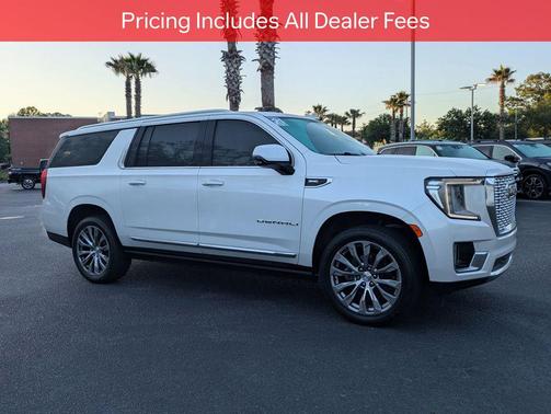 White Frost Tricoat 2021 GMC Yukon XL Denali