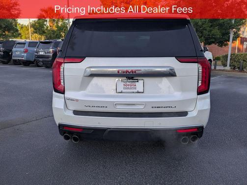 White Frost Tricoat 2021 GMC Yukon XL Denali