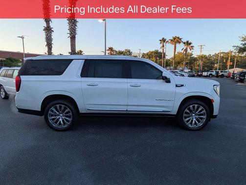 White Frost Tricoat 2021 GMC Yukon XL Denali