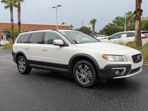 2014 Volvo XC70 3.2